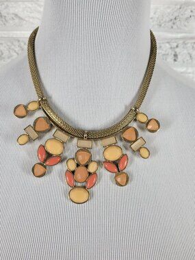 Metaphor Gold Tone Mesh Collar Necklace Peach Coral Cabochon Bib Statement N10E